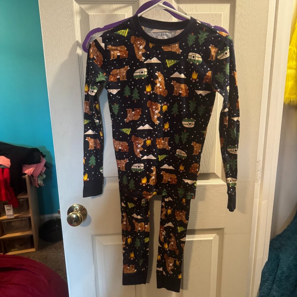 pajama set - gender neutral - size 12